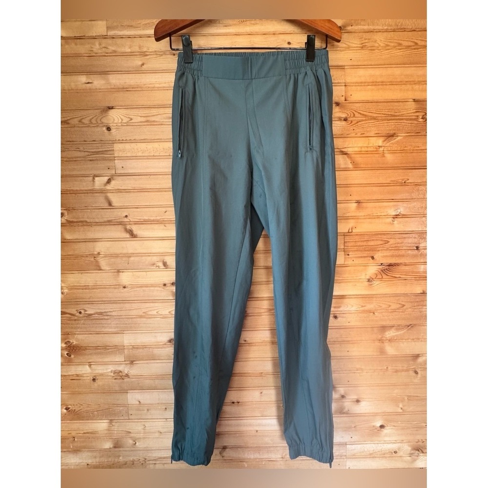 Old Navy Joggers Stretchtech Green Medium Tall Athleisure Nylon Workout Gym